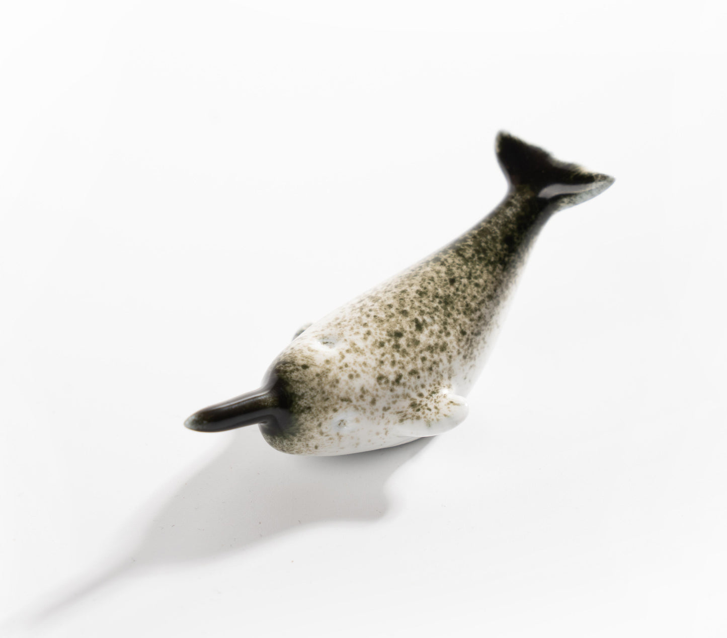 Whale-Themed Ceramic Fridge Magnet Gift - Hainan Specialty