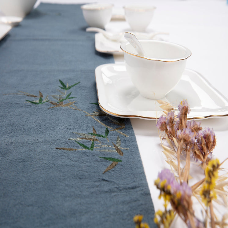 Lucky '吉' Gold-Trimmed Ceramic Tableware - Hainan Specialty