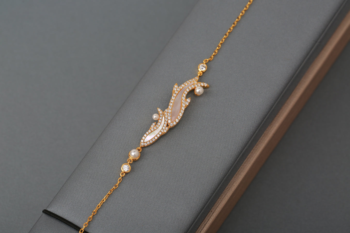 "Ocean Silk" Twin Fish Silver Brooch - Hainan Specialty