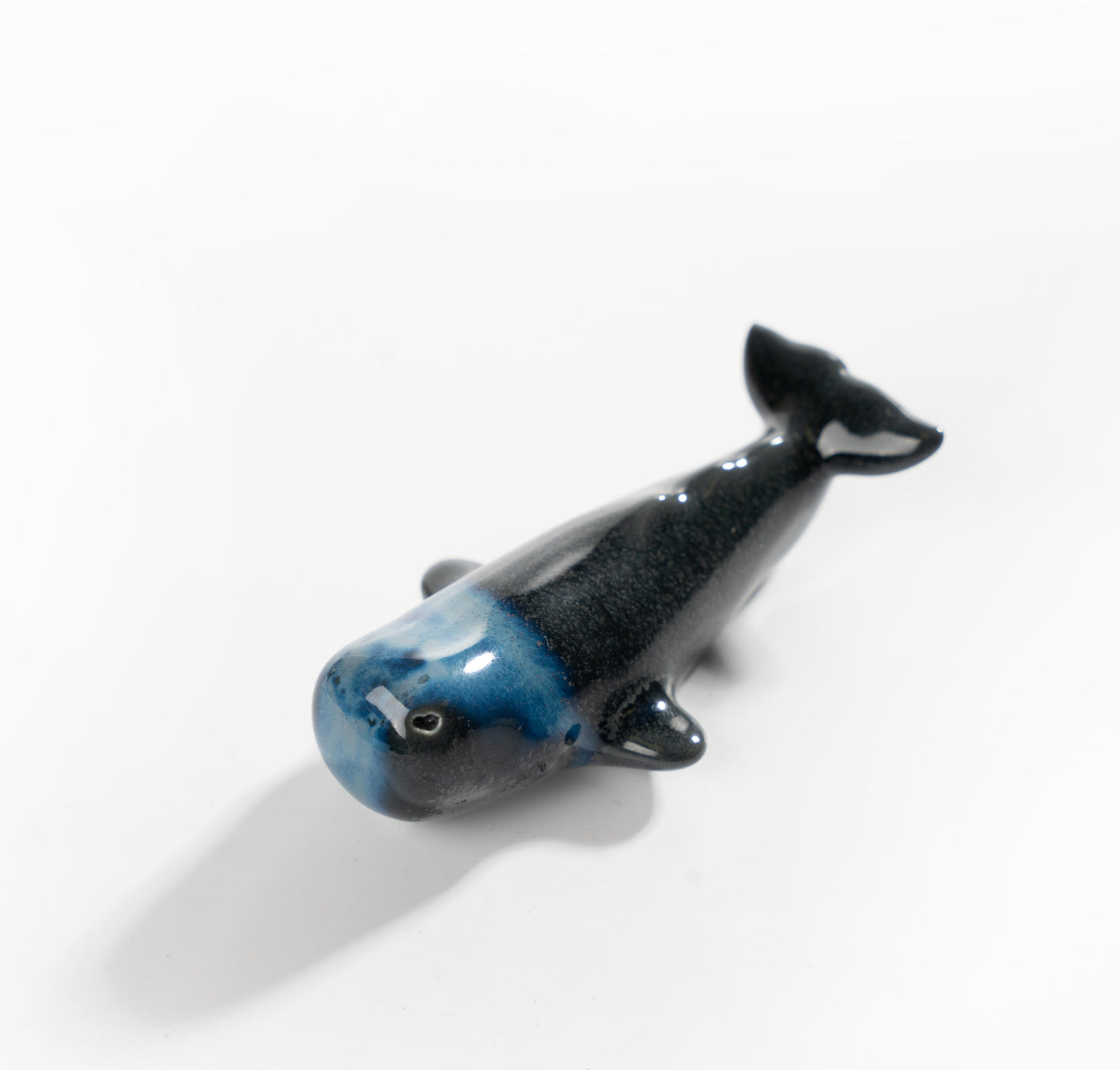 Whale-Themed Ceramic Fridge Magnet Gift - Hainan Specialty