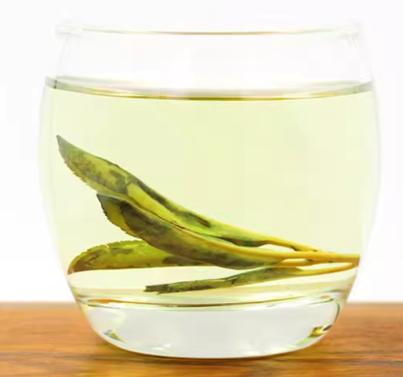 Hainan large leaf kuding tea special kuding original tender leaves herbal tea canned 100g Coconut fairy new tea - Hainan Specialty