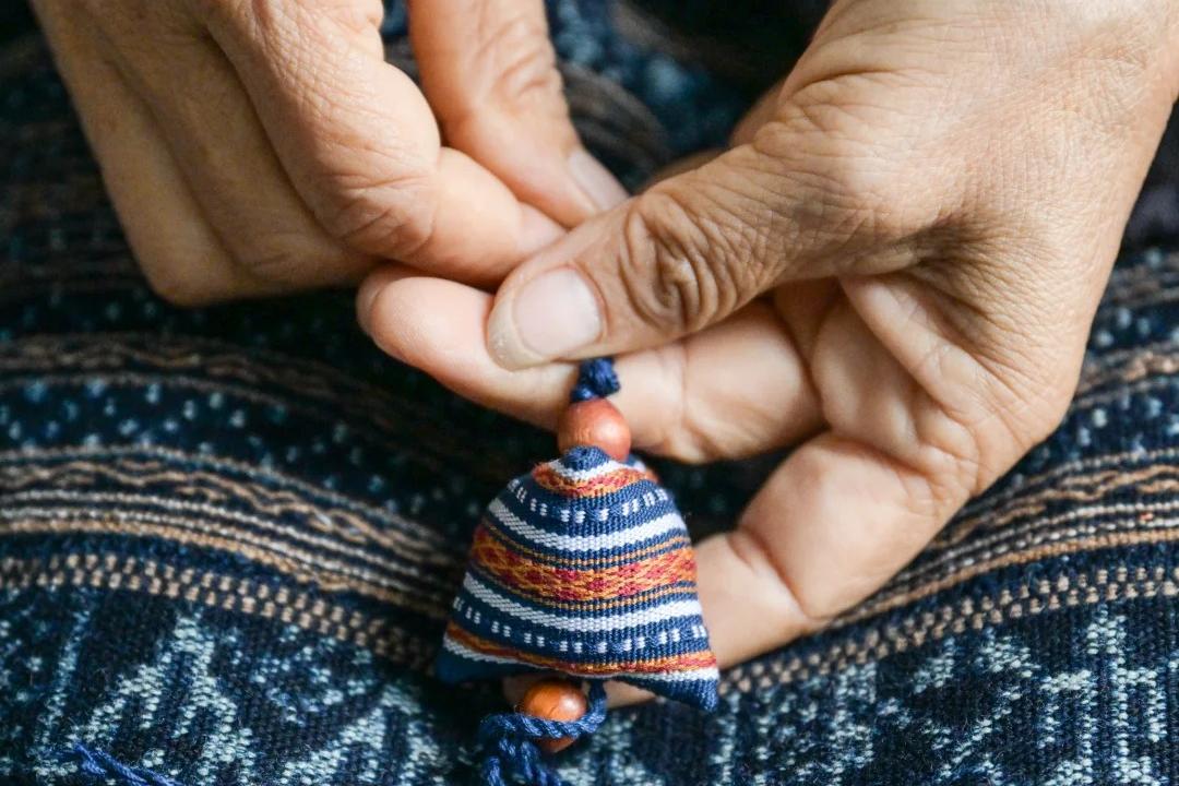 Li culture and its intangible heritage, Li brocade