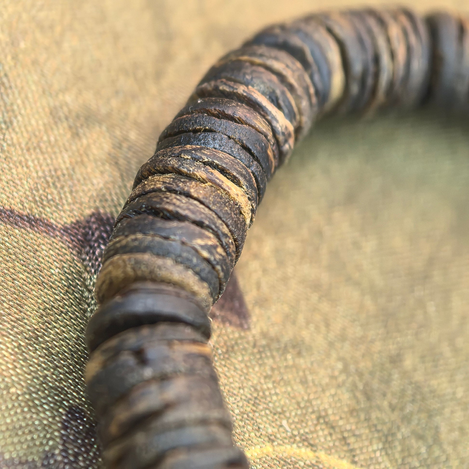 Nan Wood Bracelet Zen Natural Elegance - Hainan Specialty